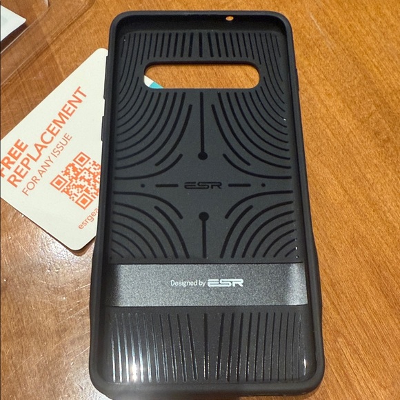 Black Protective Phone Case with Metal Kickstand Galaxy S10 Matt Black New - Picture 1 of 4